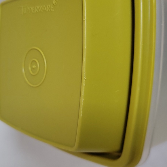 Tupperware vintage pickle keeper - Picture 7 of 15